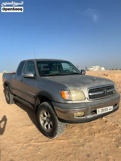 Toyota Tundra SR5 3