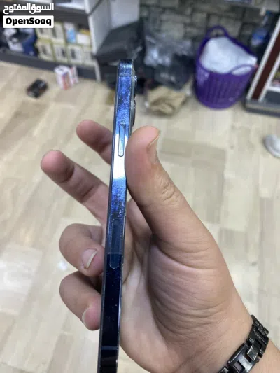 ايفون 12برو ماكس 3