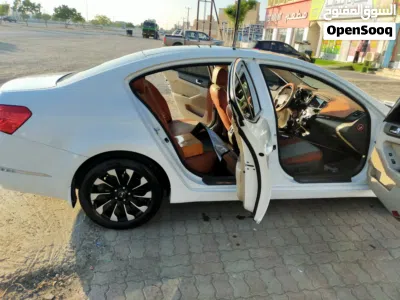 Kia Cadenza Limited 3