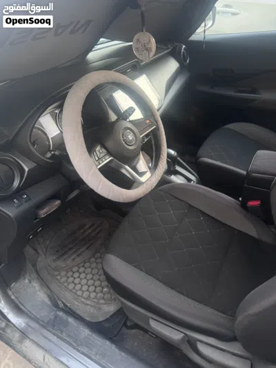 Nissan Kicks S 4