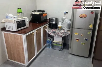 مطلوب (موظفه )للمشاركه في سكن في العامرات مريح ونظيف 3