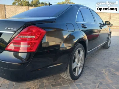 Mercedes Benz S-Class S 550 3
