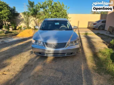 Hyundai Azera GL 2