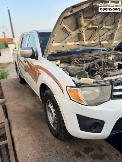 Mitsubishi L200 Double Cab GL 4