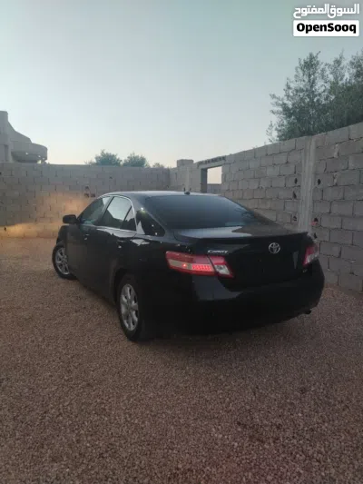 Toyota Camry LE 2