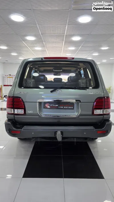 Lexus LX LX 470 3