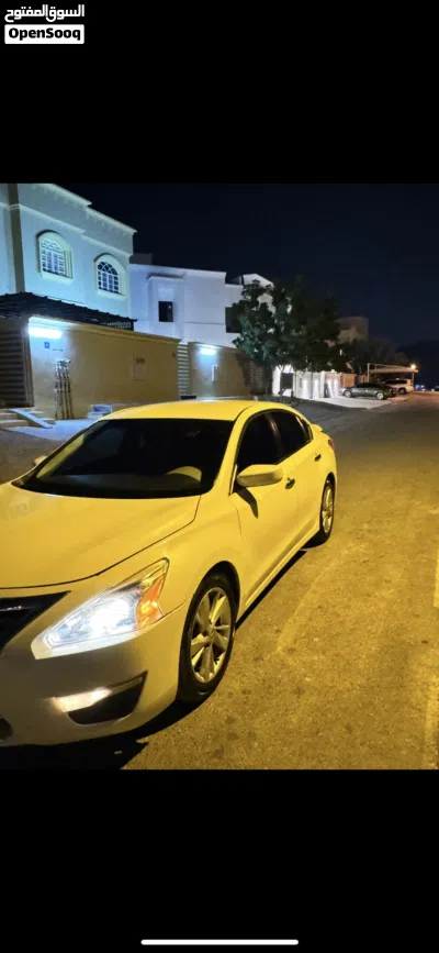 Nissan Altima S 2