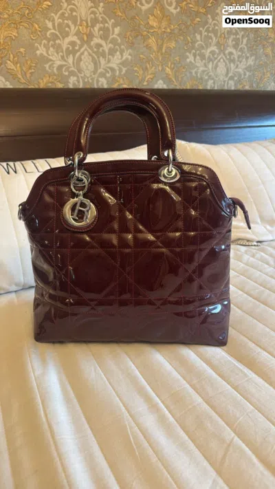 حقائب نسائية شنطة يد و كتف منوع ماركات 2
