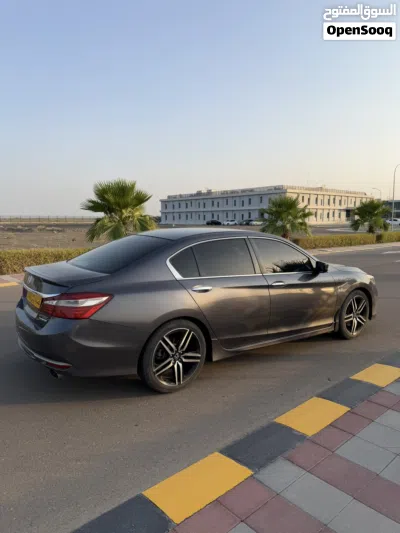هوندا اكورد Sport 3
