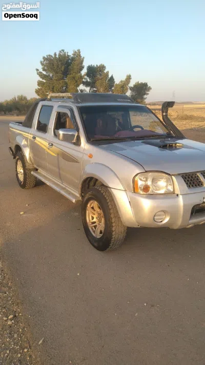 نيسان نافارا LE 3