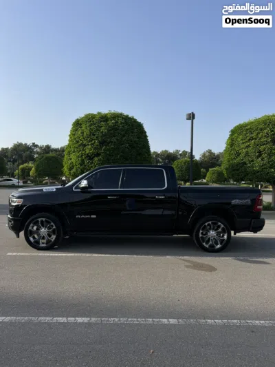 Dodge Ram Laramie 4