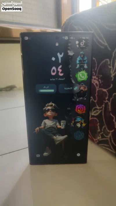 اس23الترا سعر ولا في الخيال 85الف ولا فيه لاطبعه ولا حتا نقطه بس بيت الشريحه خارب غيره ب 7500بس مشرخ 3