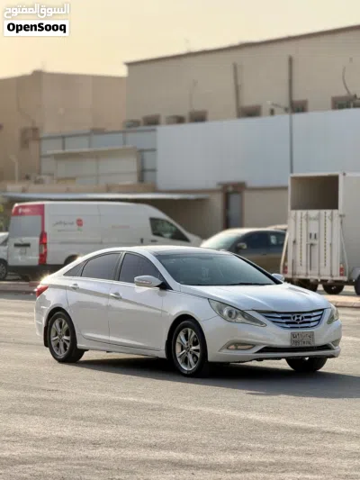Hyundai Sonata Blue 4