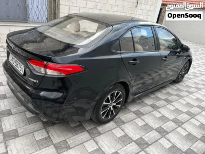 Toyota Corolla Hybrid 2