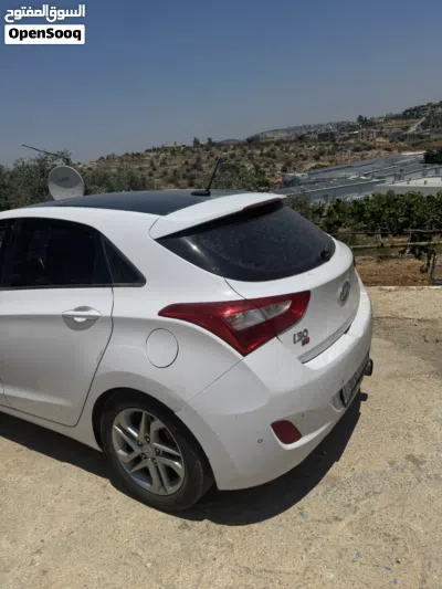 هيونداي i30 GL 4