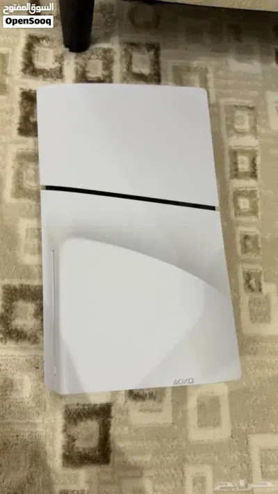 سوني 5 معه اغراضه كامله 3