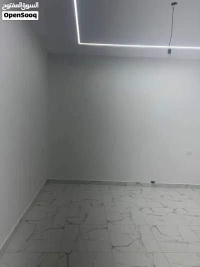 2 شقق فوق بعض عائلات اجانب سوق الجمعة 3