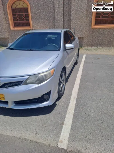 Toyota Camry LE 2
