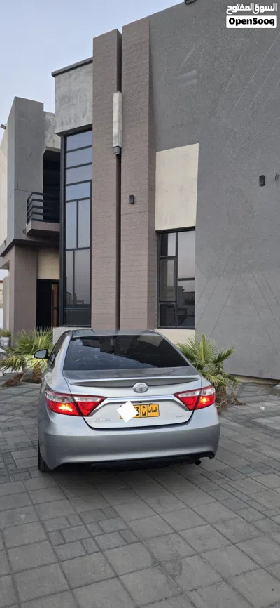 Toyota Camry LE 3