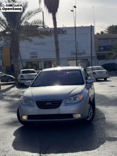 Hyundai Avante SE 4
