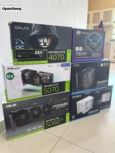 PC gaming مع شاشه و الاكسسوارات 4