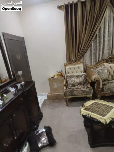 بيت مستقل للبيع في أربد سال مساحة البيت165م الارض410م على شارعين حوض نويديس يبعد عن السنبلة5كيلو فقط 3