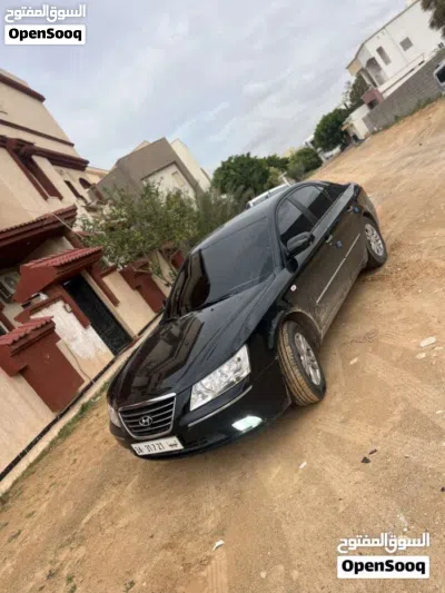 Hyundai Sonata SE 3