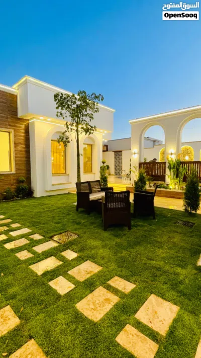 استراحة فاخرة للبيع تشطيب وتصميم ممتاز 4