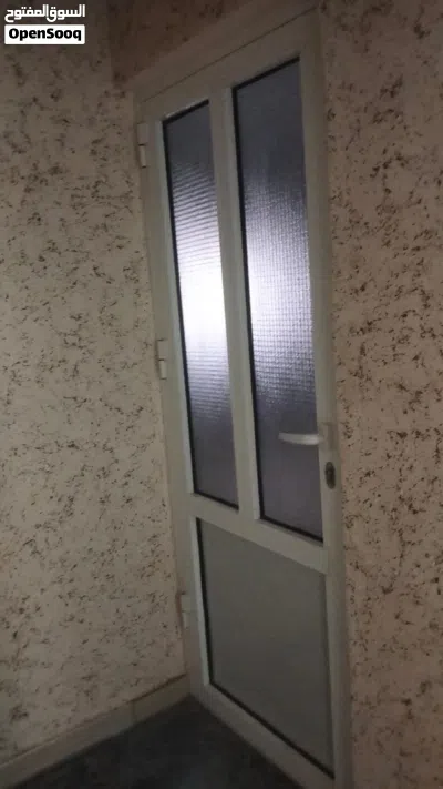 باب المنيوم وشباك 2