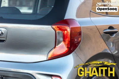 Kia Picanto EX 4