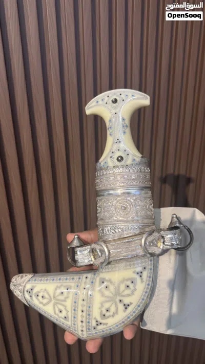 للبيع فقط خناجر وسيوف فضه 4