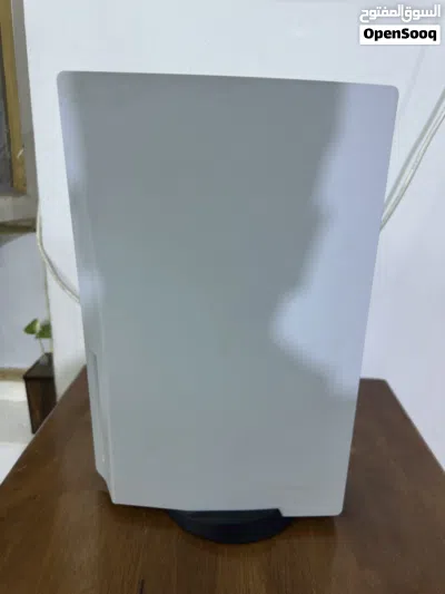 بلي فايف فات مستعمل نضيف جداً اوربي مع يدات ثنين تحكم وكارتونه 4