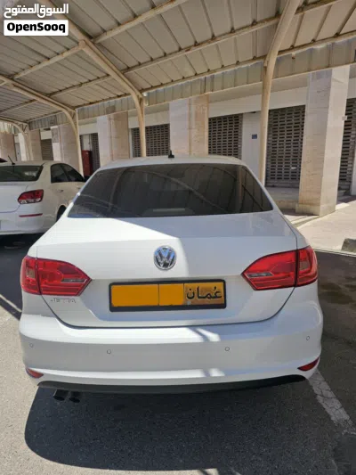 Volkswagen Jetta Standard 2