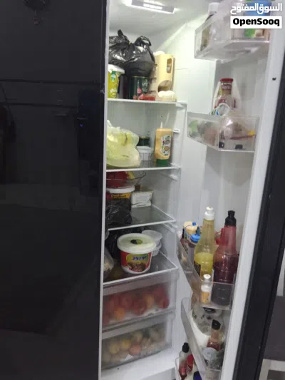 ثلاجه نضيفه وجديده ماركه سانيو 4