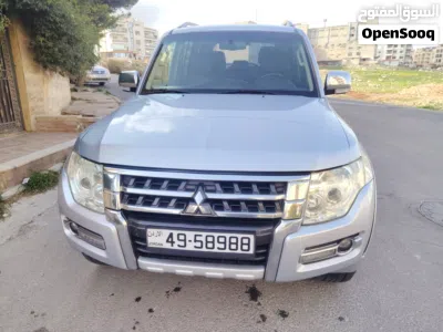 ميتسوبيشي باجيرو GLS 2