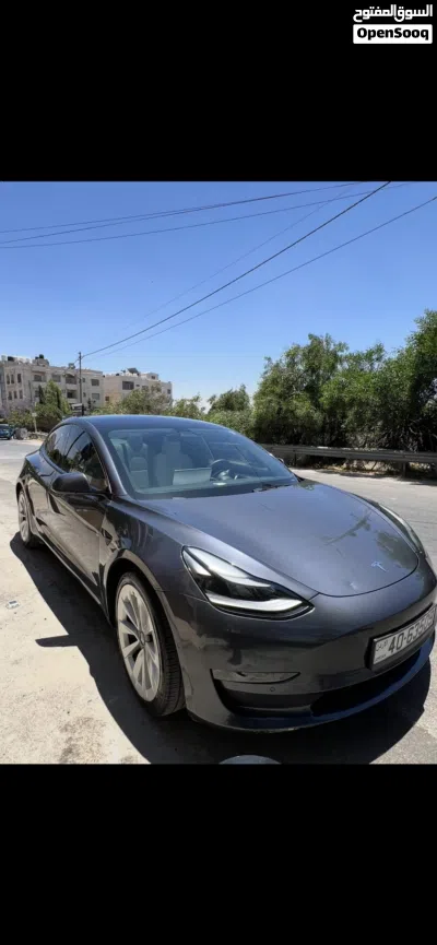 Tesla Model 3 Long Range 2