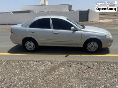 Nissan Sunny S 4