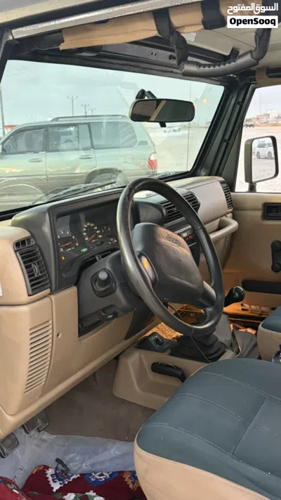 Jeep Wrangler Sahara 4xe 2