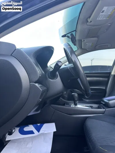 Nissan Altima SV 4