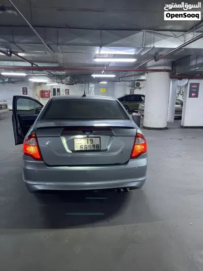 Ford Fusion SEL 3