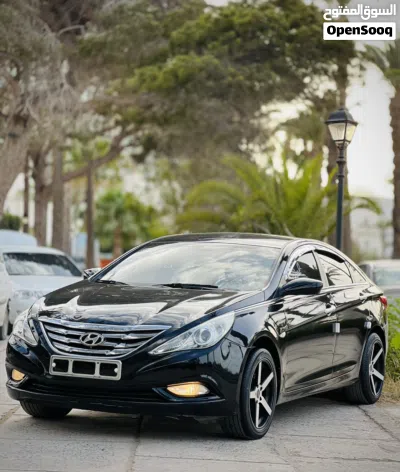 هيونداي سوناتا Standard 4