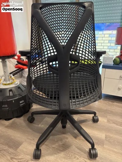 Herman miller chair sayl 3