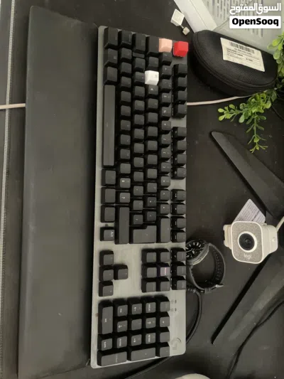 كيبورد logitech g512 carbon spanish edition شوف الوصف 3