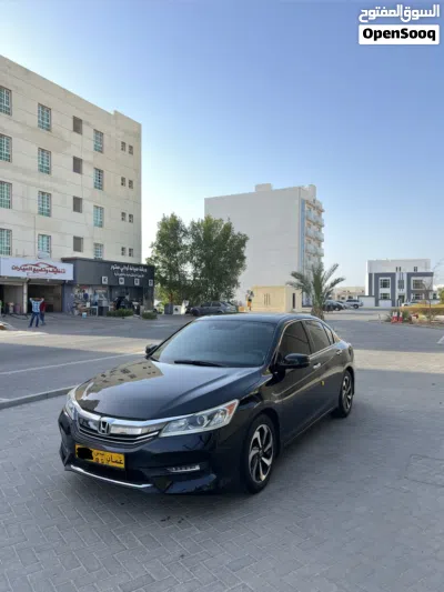 Honda Accord Touring 2