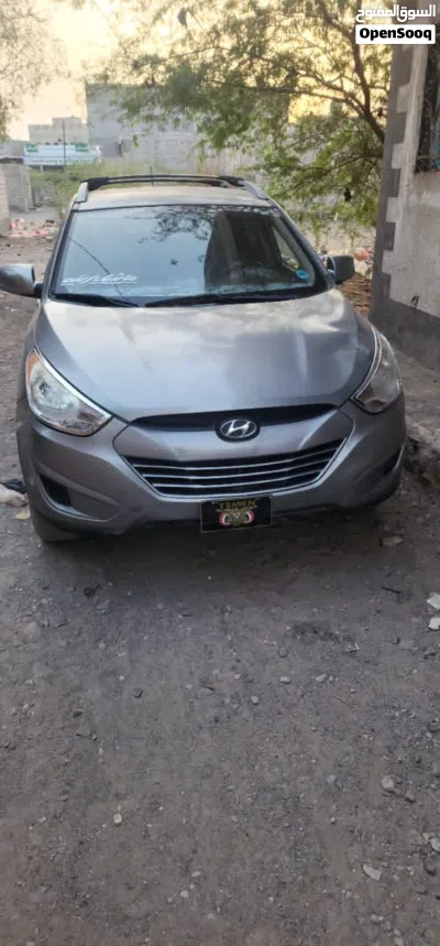 Hyundai Tucson Limited 4