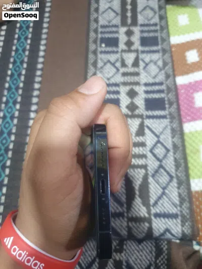 ايفون 12 pro max 4