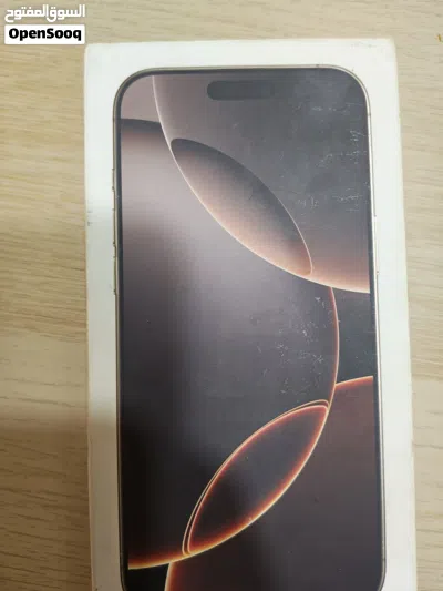 iPhone 16 pro max 4