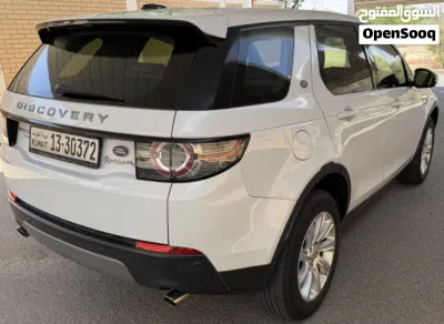 Land Rover Discovery Sport SE 3