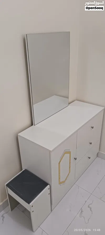 Full Bedroom Set — White Gloss Gold Accent King Bed + Wardrobe + More Sohar 3