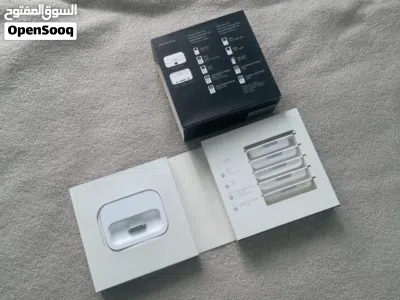 ابل ايبود iPod Universal Adapters and Dock with full box (VERY RARE) 2004/2005 3